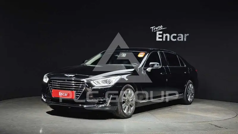 2017 Genesis G90