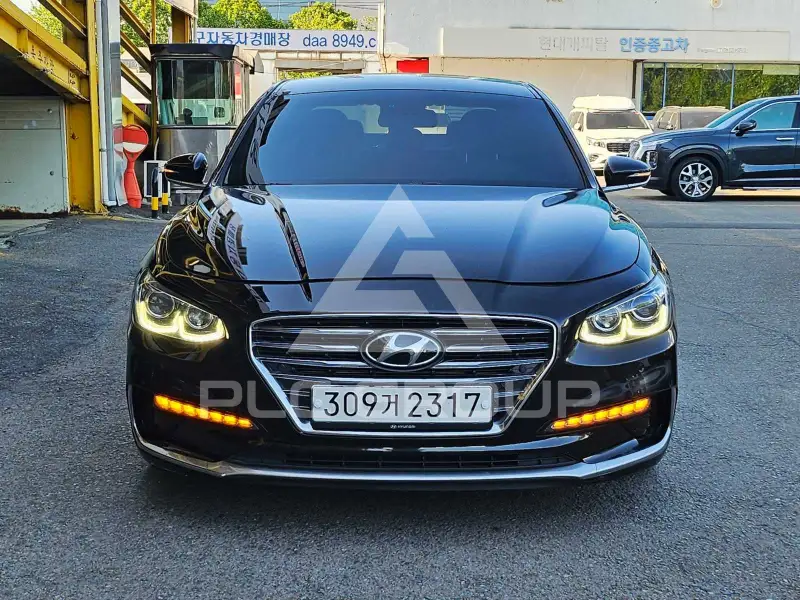 2017 Hyundai Grandeur