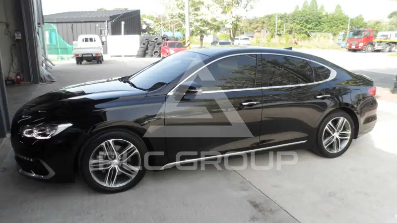 2017 Hyundai Grandeur