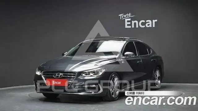 2017 Hyundai Grandeur