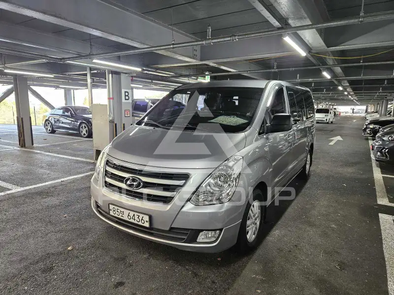 2017 Hyundai Starex