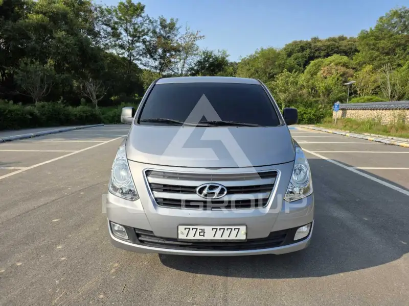 2017 Hyundai Starex