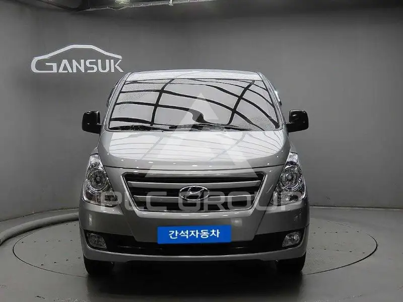 2017 Hyundai Starex