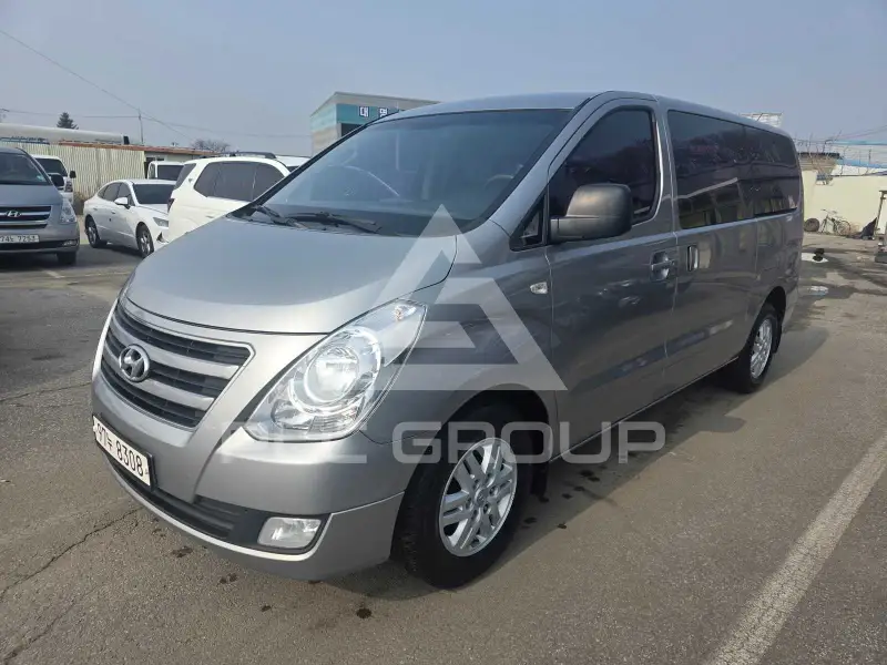 2017 Hyundai Starex