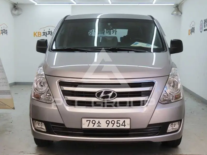 2017 Hyundai Starex