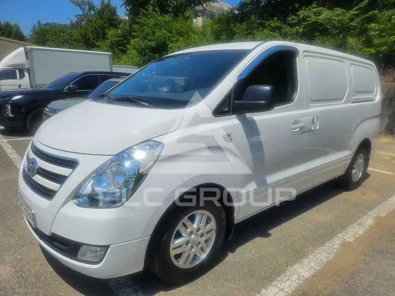 2017 Hyundai Starex