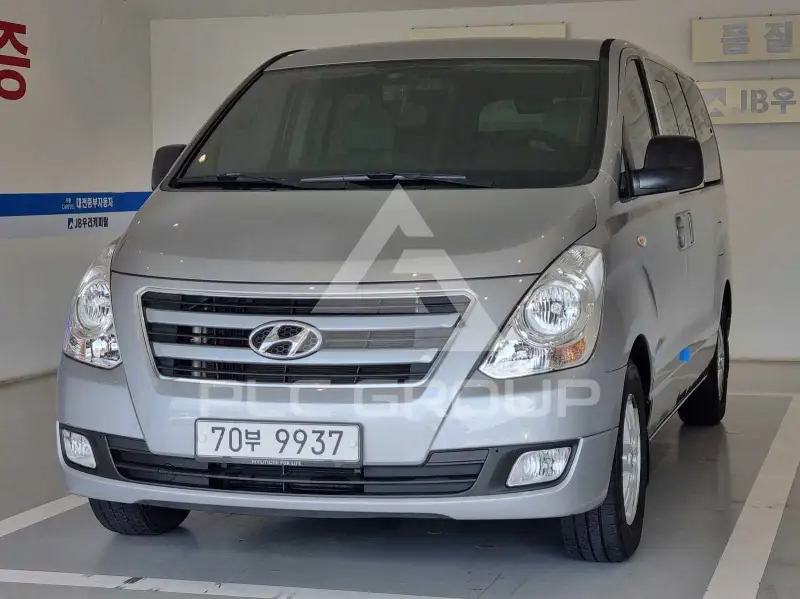 2017 Hyundai Starex