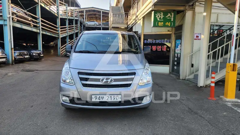 2017 Hyundai Starex