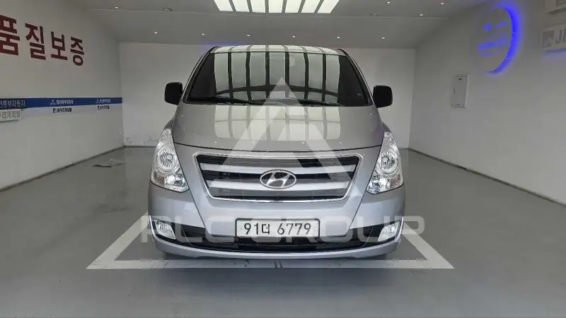 2017 Hyundai Starex