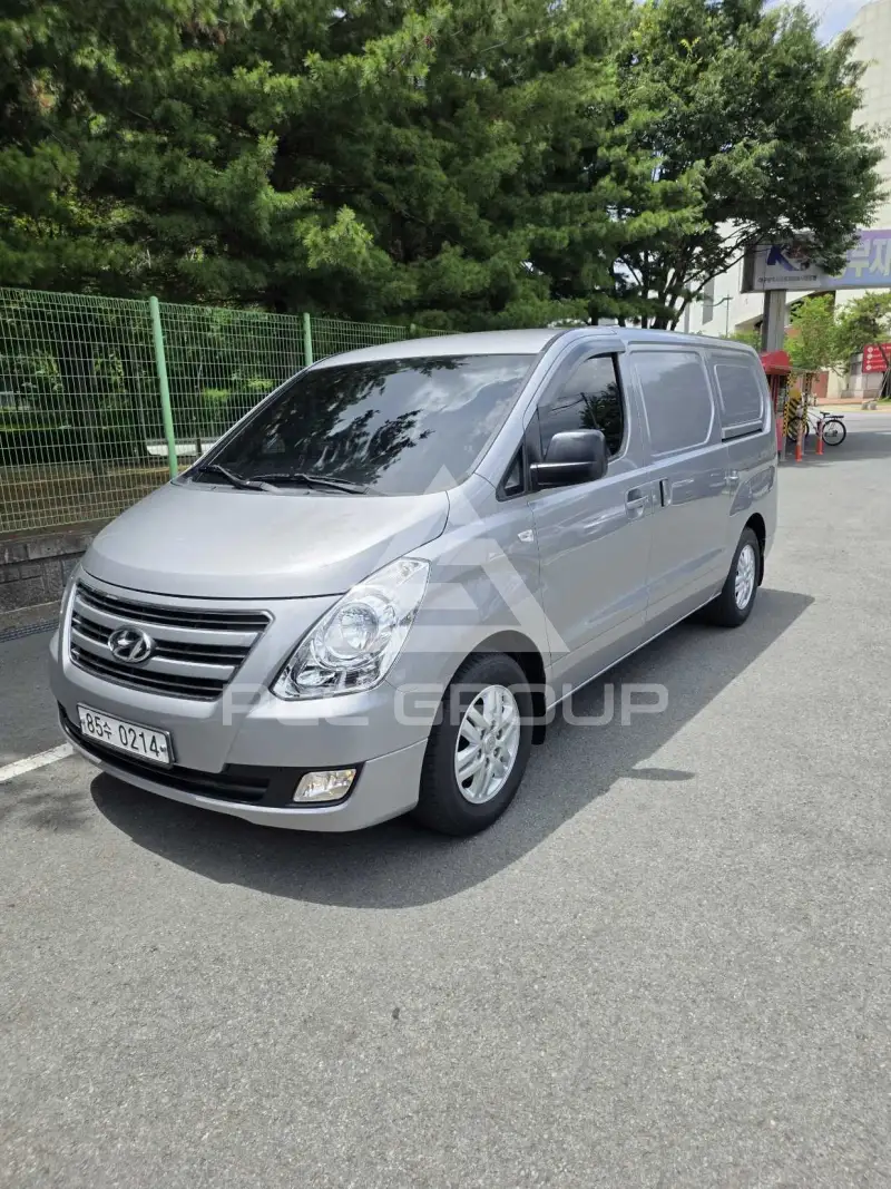 2017 Hyundai Starex