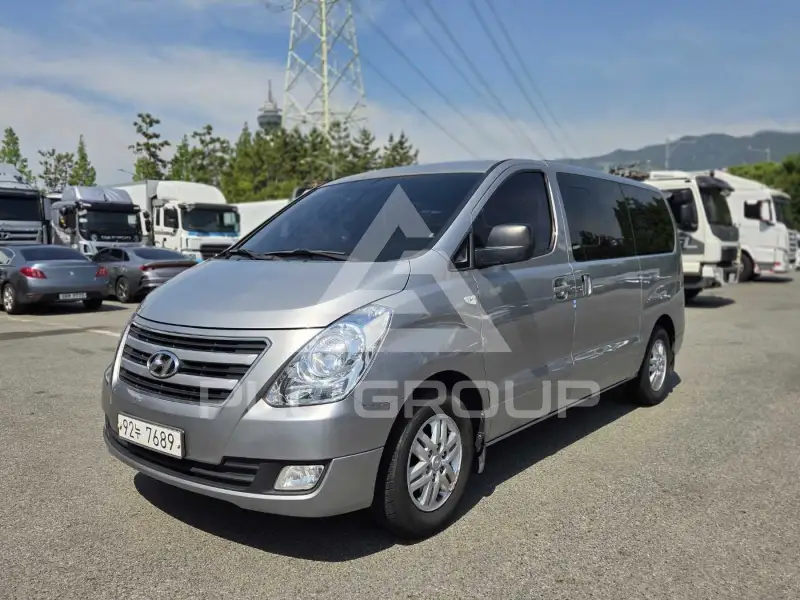 2017 Hyundai Starex