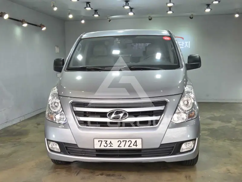 2017 Hyundai Starex