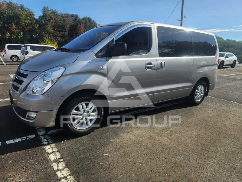 2017 Hyundai Starex