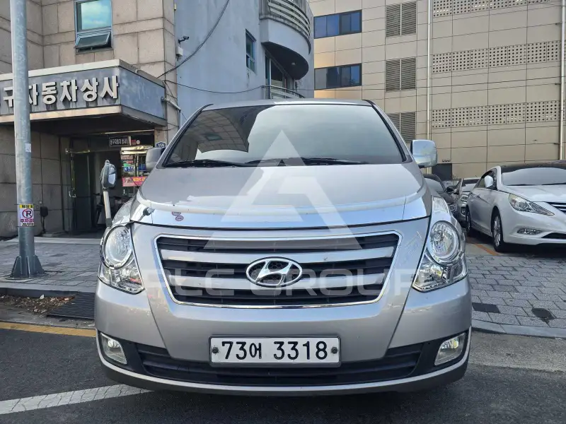 2017 Hyundai Starex