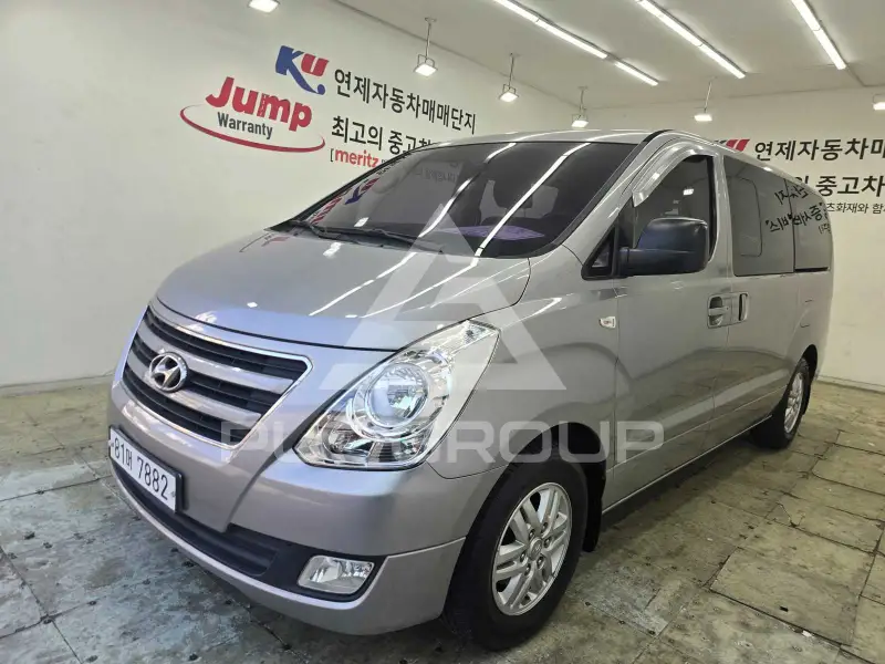 2017 Hyundai Starex