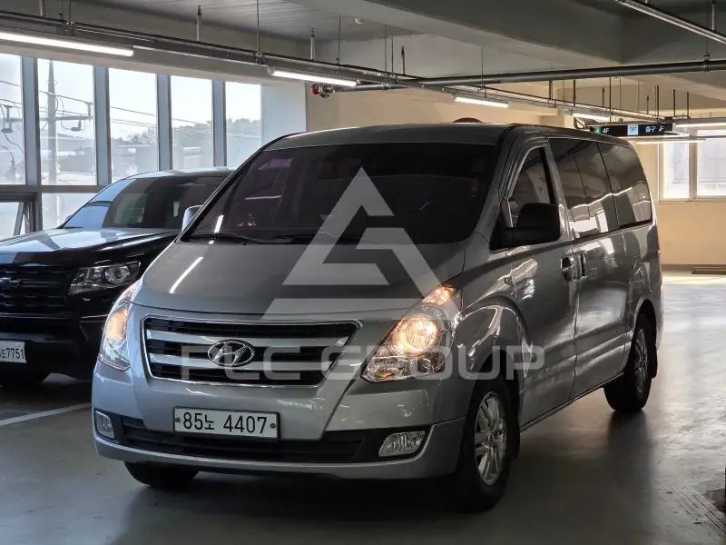 2017 Hyundai Starex
