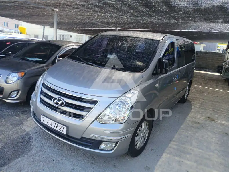 2017 Hyundai Starex