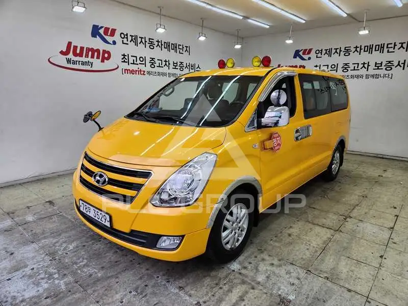 2017 Hyundai Starex