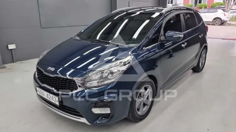 2017 KIA Carens