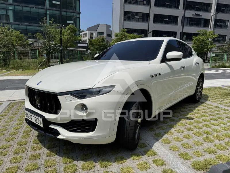 2017 Maserati LEVANTE