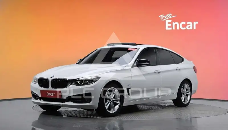 2018 BMW 320