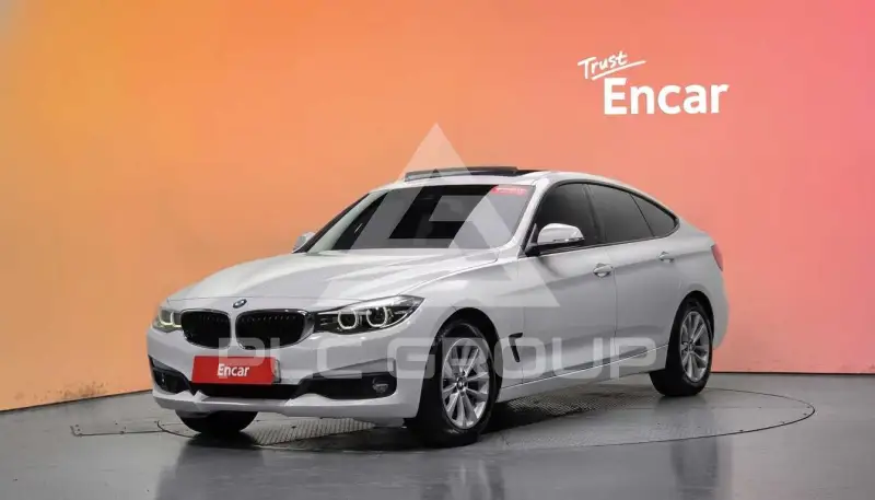 2018 BMW 320