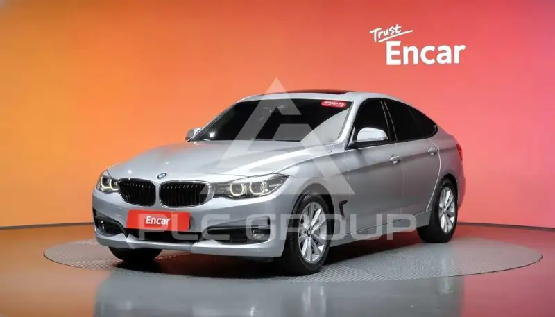 2018 BMW 320