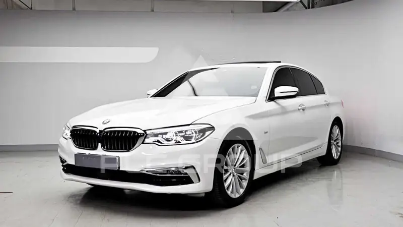 2018 BMW 530