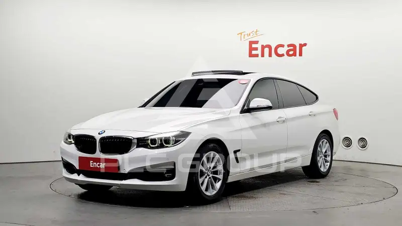 2018 BMW 320
