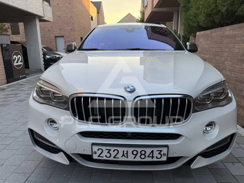 2018 BMW X6M