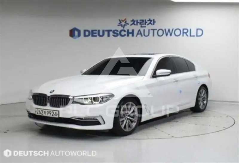 2018 BMW 520