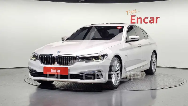 2018 BMW 520
