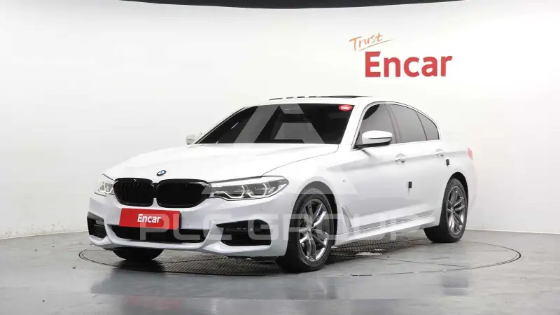 2018 BMW 520M