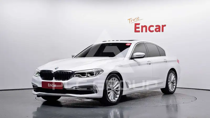 2018 BMW 520
