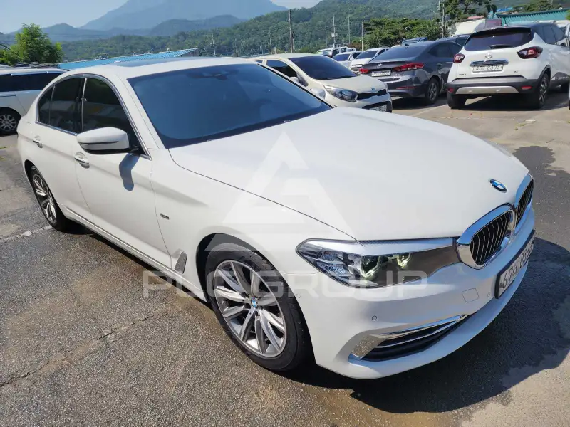 2018 BMW 520