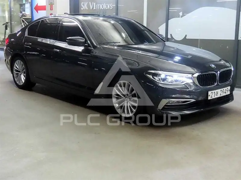 2018 BMW 530