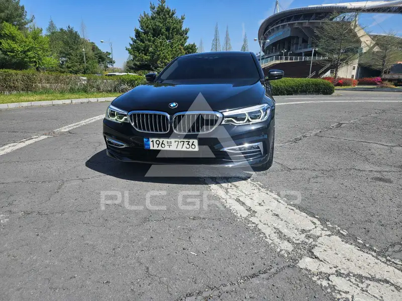 2018 BMW 530