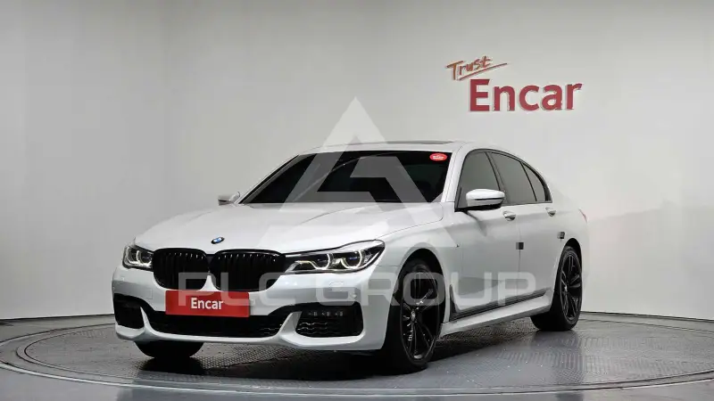 2018 BMW 740M