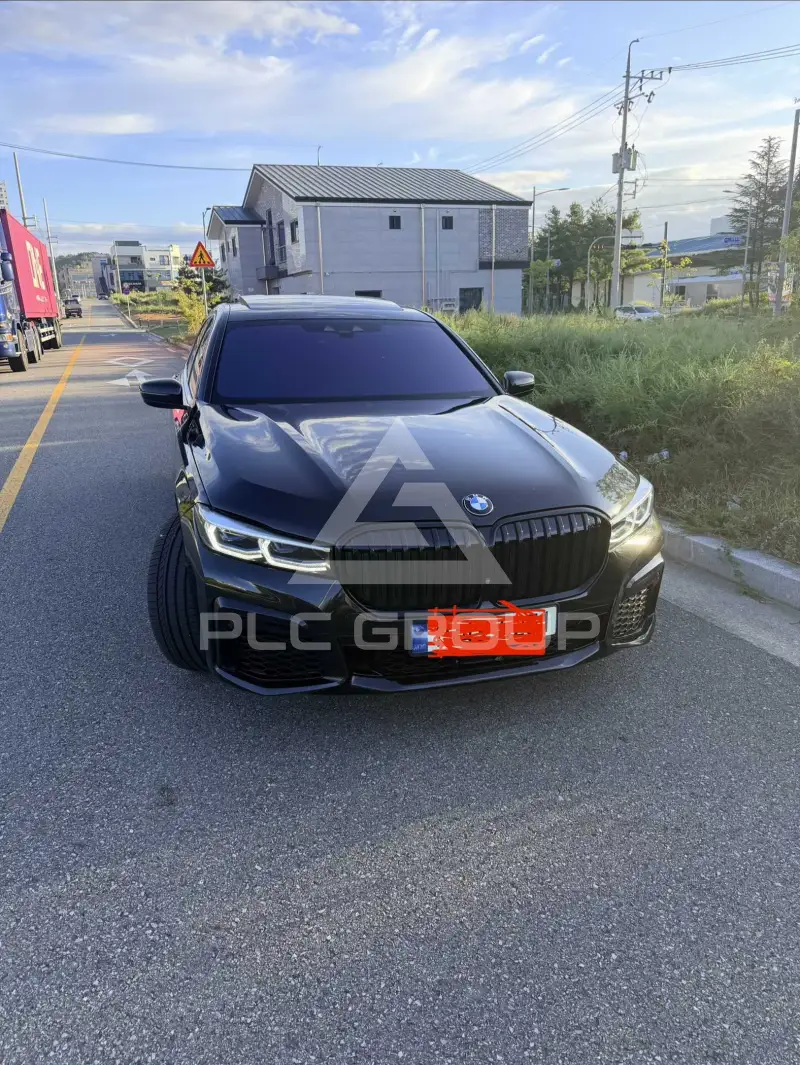 2018 BMW 750