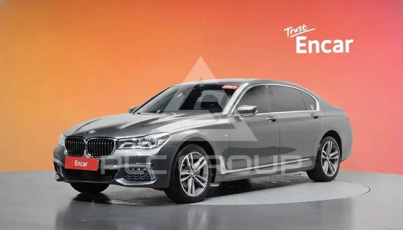 2018 BMW 740M