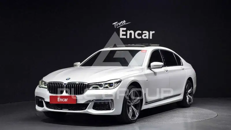 2018 BMW 730M
