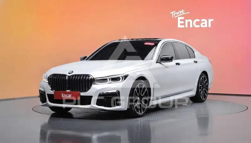 2018 BMW 730M