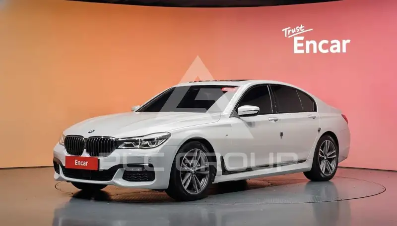 2018 BMW 740M