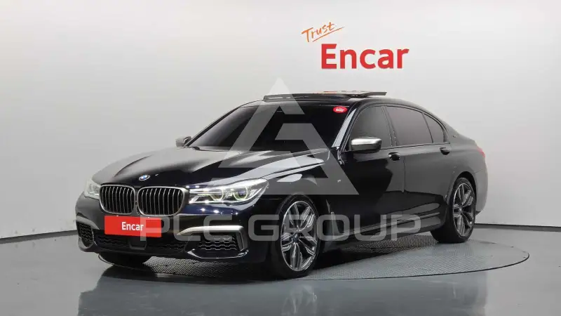 2018 BMW M760