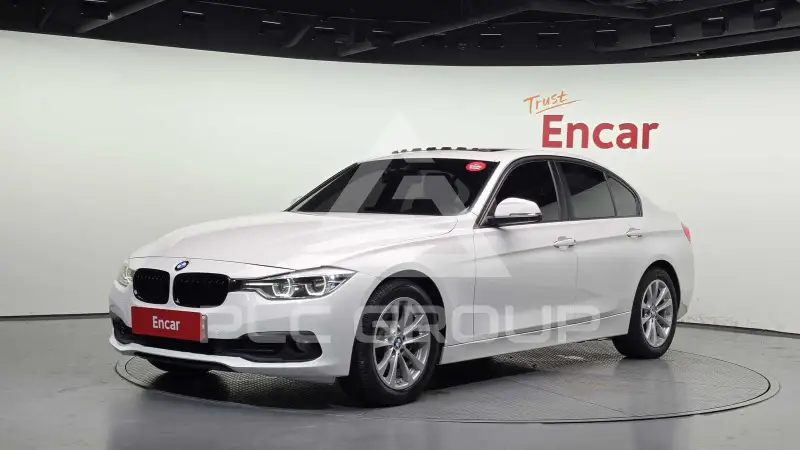 2018 BMW 320