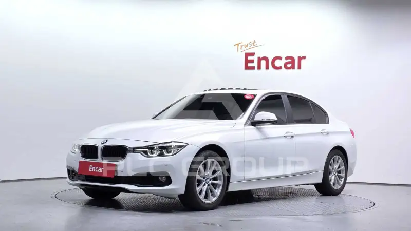 2018 BMW 320