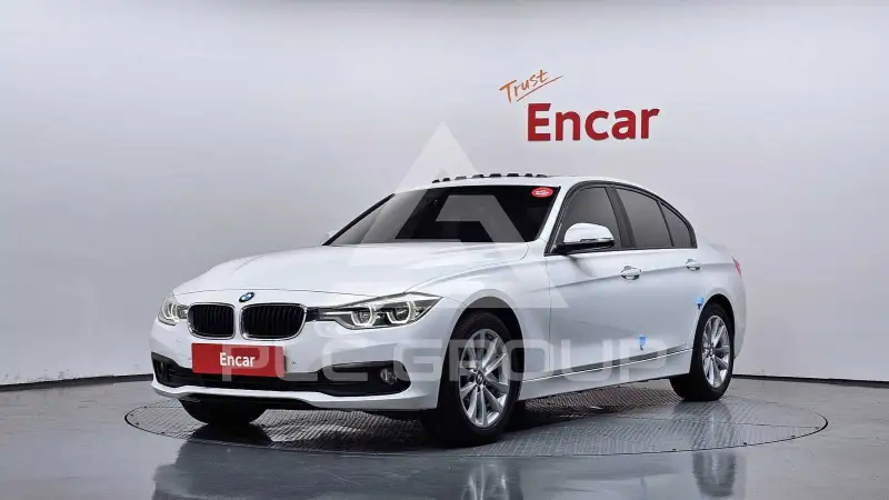 2018 BMW 320
