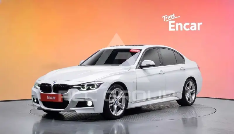 2018 BMW 330