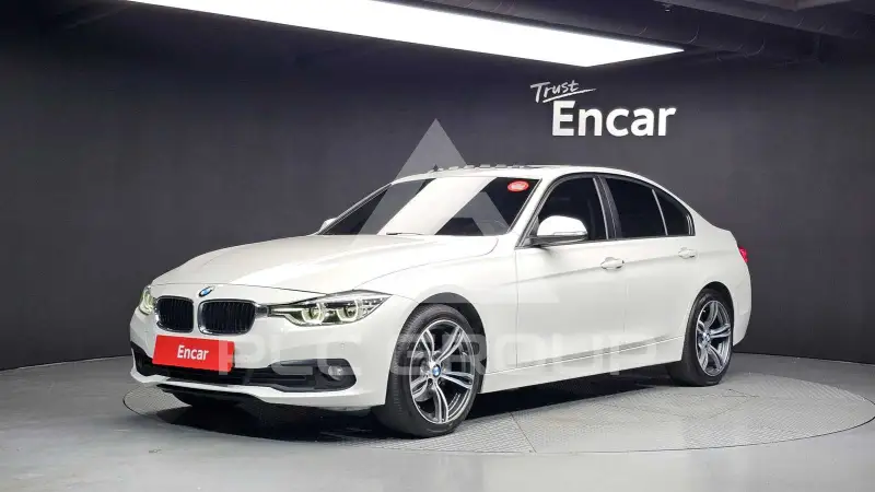 2018 BMW 320