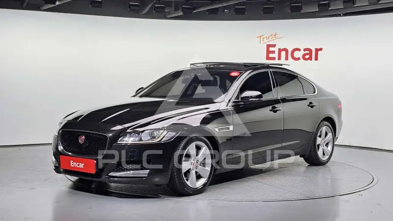 2018 Jaguar XF